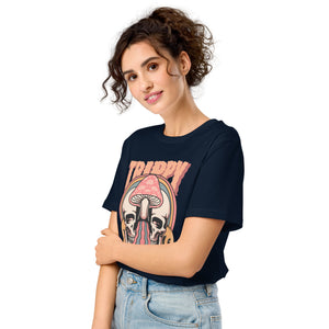 Mid-light organic cotton t-shirt showing a split skull divided by a pink mushroom, with flowing psychedelic shapes and small smiley faces.