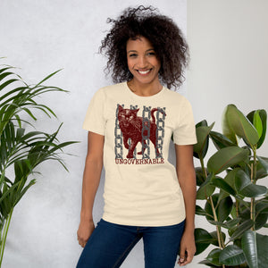 Product mockupSnarling cat breaking through chains with UNGOVERNABLE text, dithered halftone red on cream, Artificial Perdition apparel