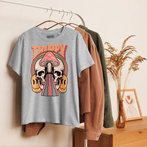 Fitted organic cotton t-shirt with a split skull divided by a pink mushroom, flowing psychedelic shapes, and small smiley faces.