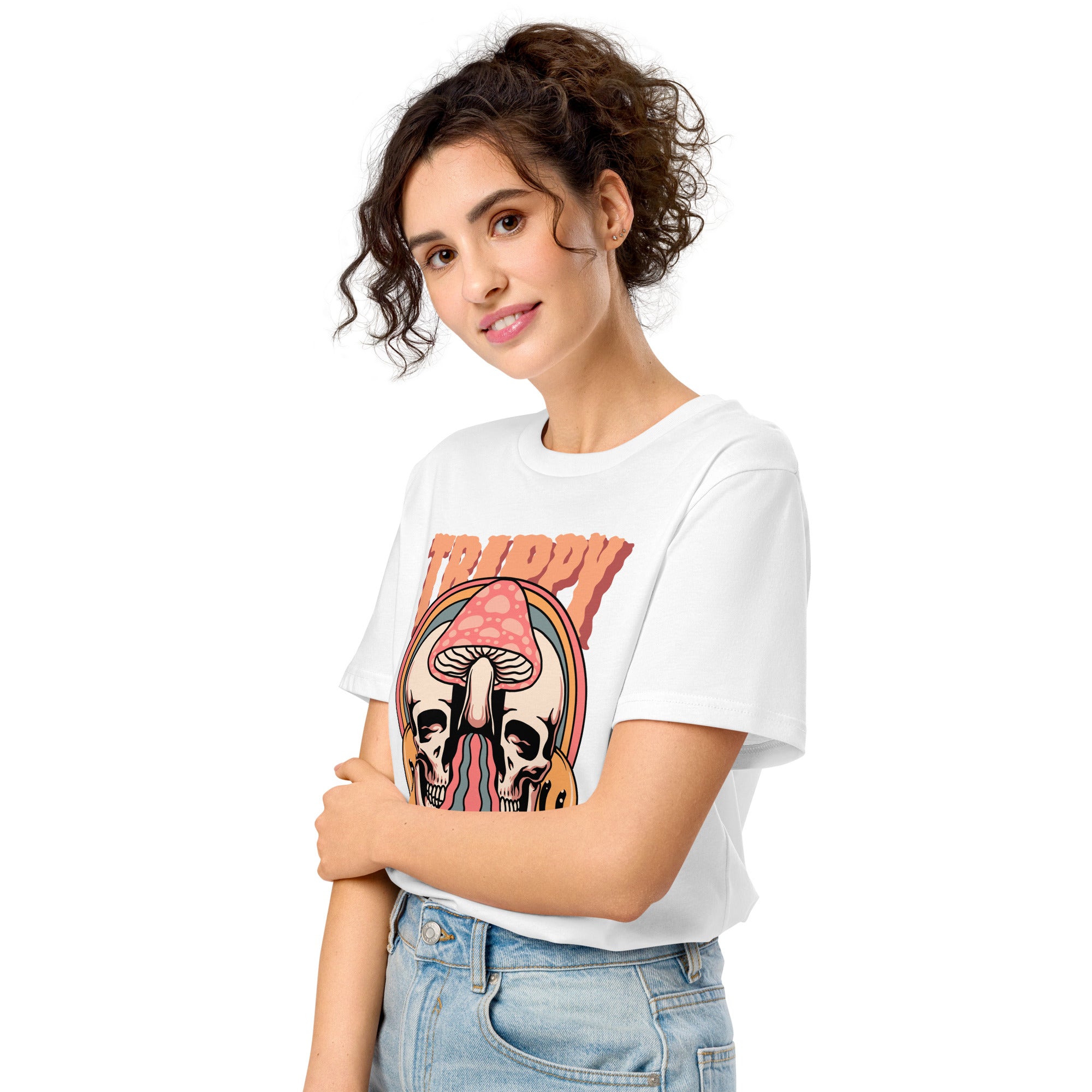 Mid-light organic cotton t-shirt showing a split skull divided by a pink mushroom, with flowing psychedelic shapes and small smiley faces.