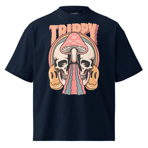 Oversized organic cotton t-shirt showing a split skull pierced by a pink mushroom, with melting psychedelic shapes and small smiley faces.