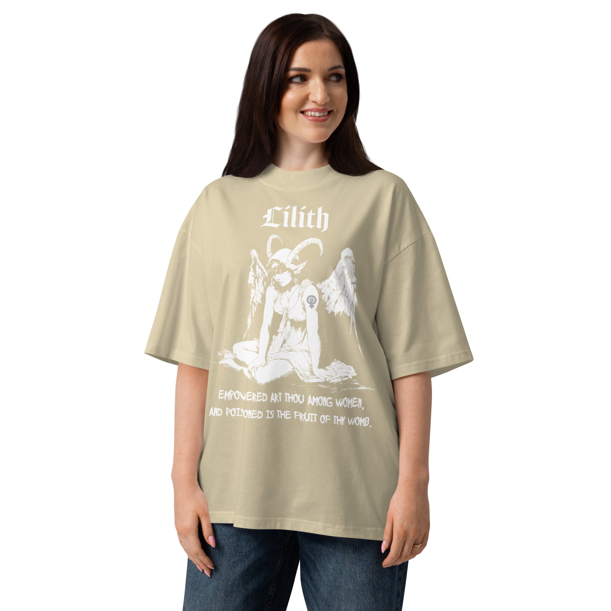 Oversized organic cotton t-shirt featuring a large black-and-white Lilith illustration with gothic text.