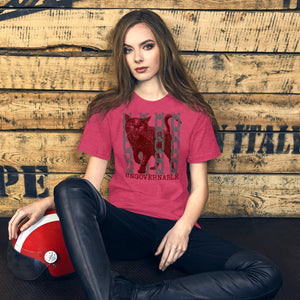 Product mockupSnarling cat breaking through chains with UNGOVERNABLE text, dithered halftone red on cream, Artificial Perdition apparel