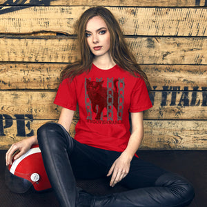 Product mockupSnarling cat breaking through chains with UNGOVERNABLE text, dithered halftone red on cream, Artificial Perdition apparel